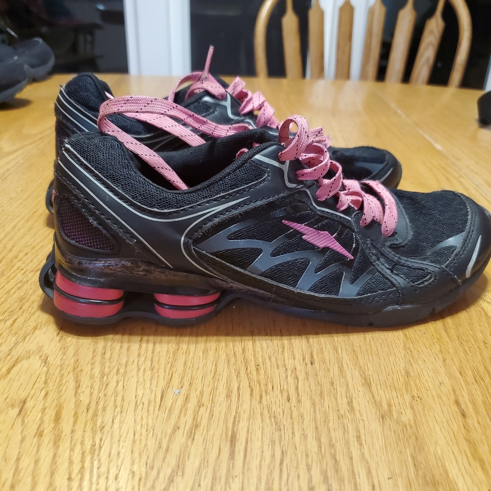 Avia Shoes